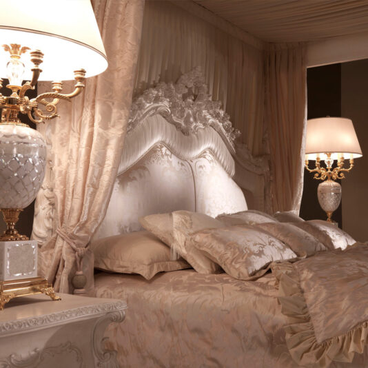 Large Classic Table Lamp Large Classic Table Lamp