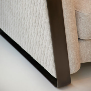 Luxury Contemporary Quilted Sofa Luxury Contemporary Quilted Sofa