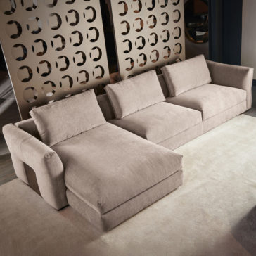Large Luxury Modern Corner Sofa Large Luxury Modern Corner Sofa