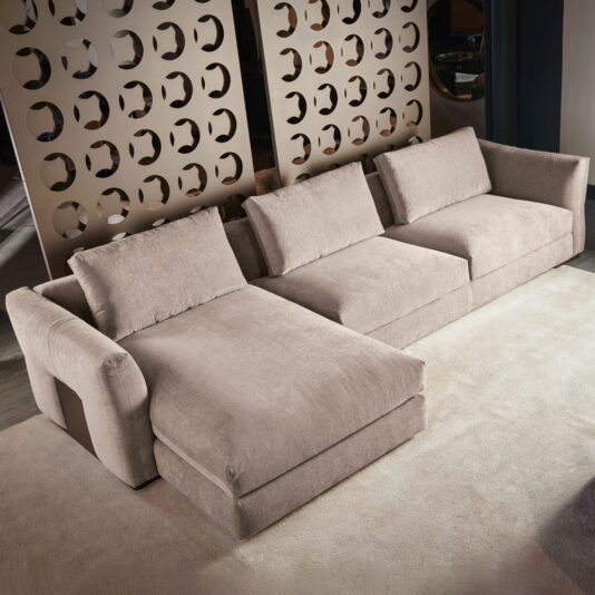Large Luxury Modern Corner Sofa Large Luxury Modern Corner Sofa