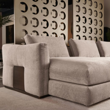 Large Luxury Modern Corner Sofa Large Luxury Modern Corner Sofa