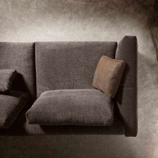 Large Modern Italian Corner Sofa Large Modern Italian Corner Sofa