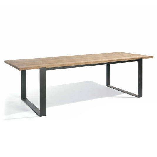 Luxury Outdoor Dining Table And Chairs