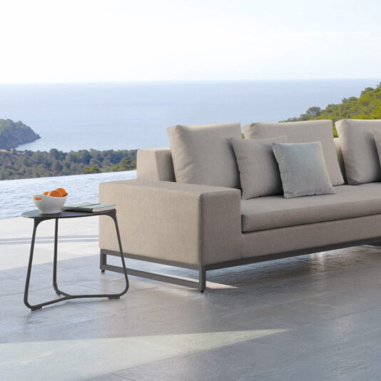 Large Contemporary Modular Outdoor Sofa Large Contemporary Modular Outdoor Sofa