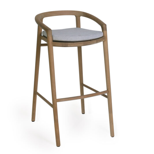 Introducing the Modern Outdoor Teak Bar Stool: it features a light wooden frame crafted from teak, complemented by a slightly curved backrest and sturdy footrest support. The cushioned seat is adorned with a gray fabric cover, offering both comfort and sophistication. Its minimalist design exudes elegance, making it an ideal fit for contemporary interior settings.