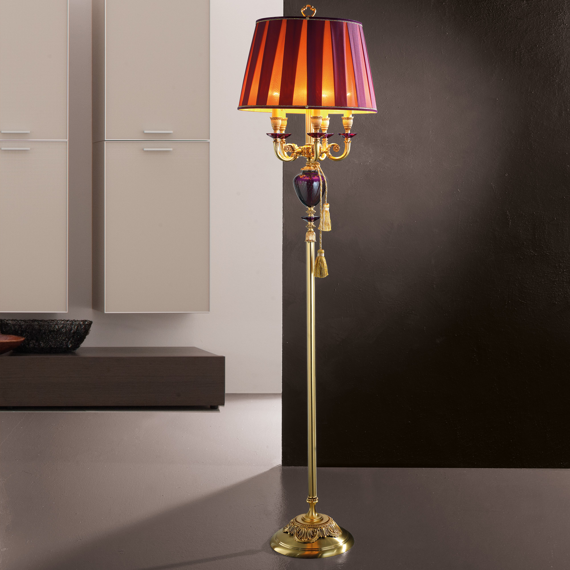 Classic Candelabra Style Speckled Glass Floor Lamp