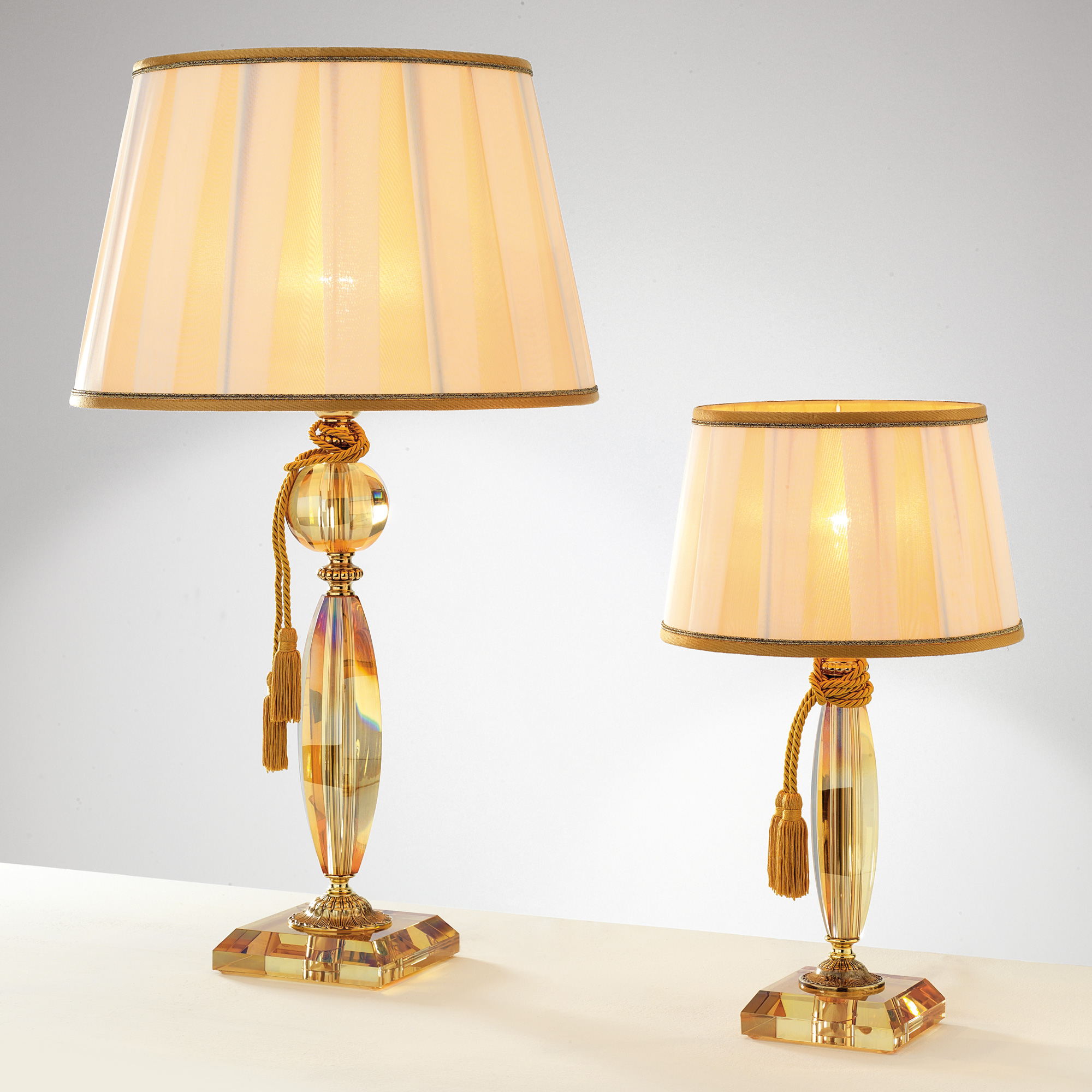 Luxury Amber Glass Table Lamp