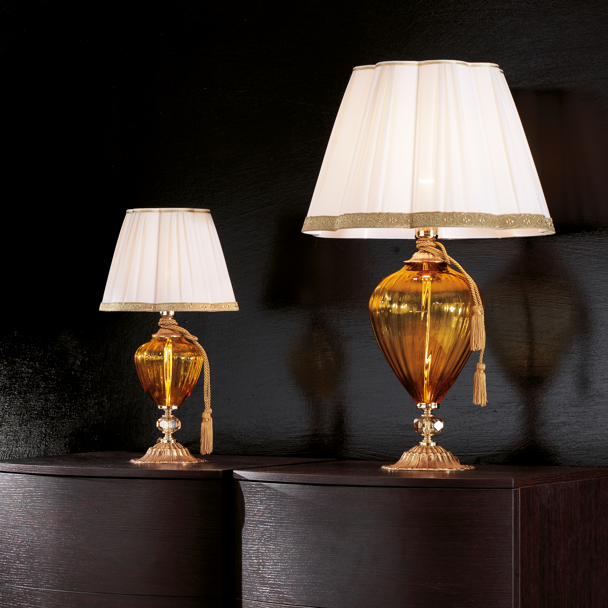 Amber Glass Table Lamp With Cut Crystal Detail