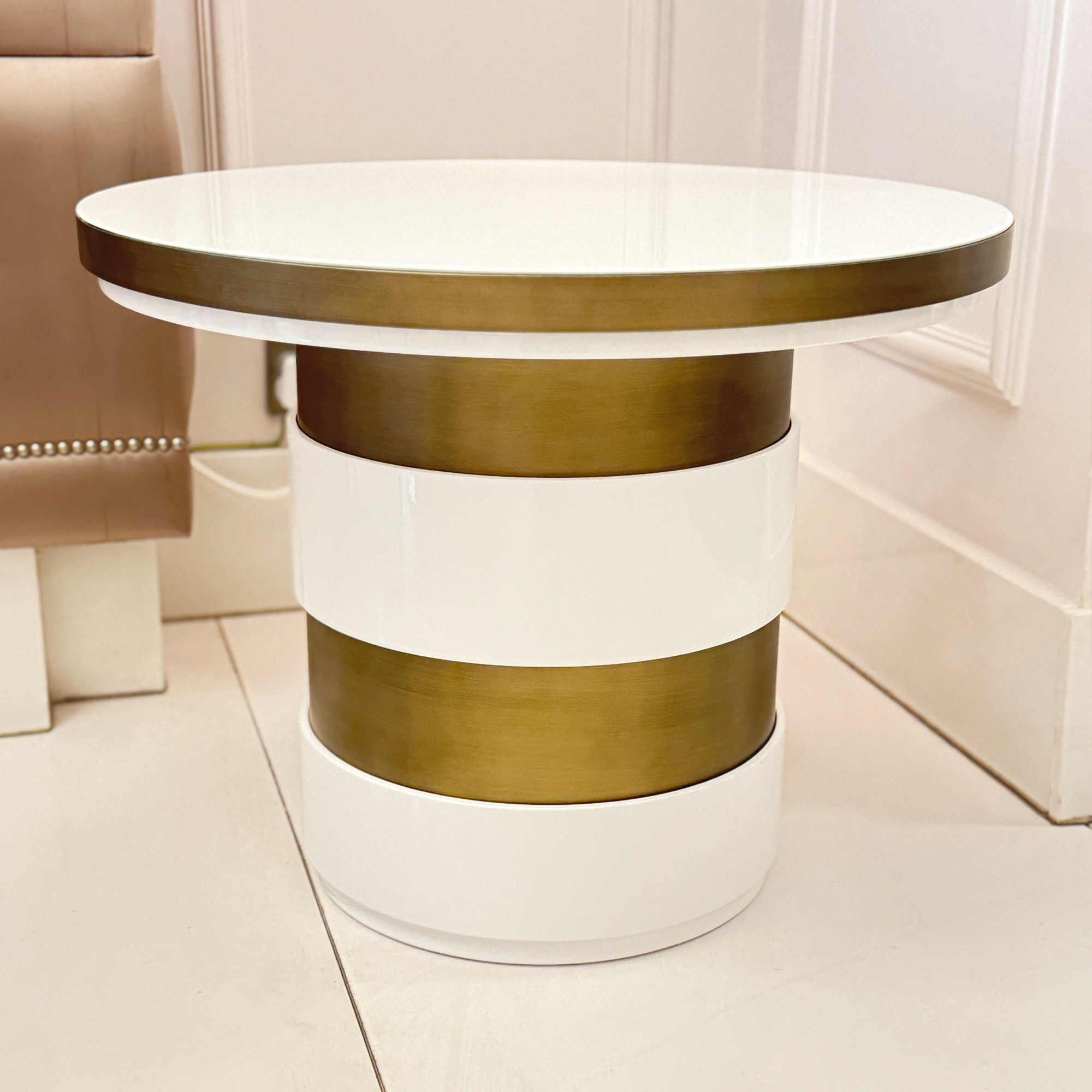 High End Ivory Lacquered Round Side Table