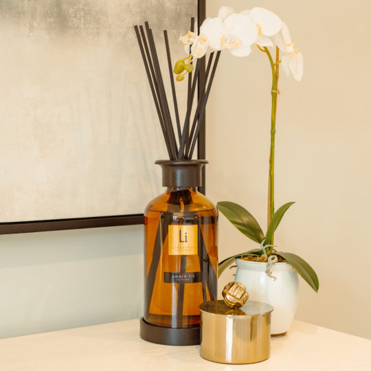 Glazen flesjes & Sierdoppen | , Huisparfum - Wellness