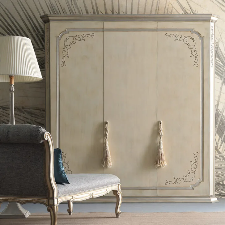 Large Classic Style Wardrobe - Juliettes Interiors